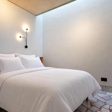 Nola Apartman